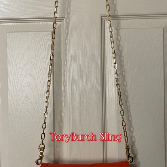 AUTHENTIC TORY BURCH LEATHER CROSSBODY SLING - Picture 11 of 16